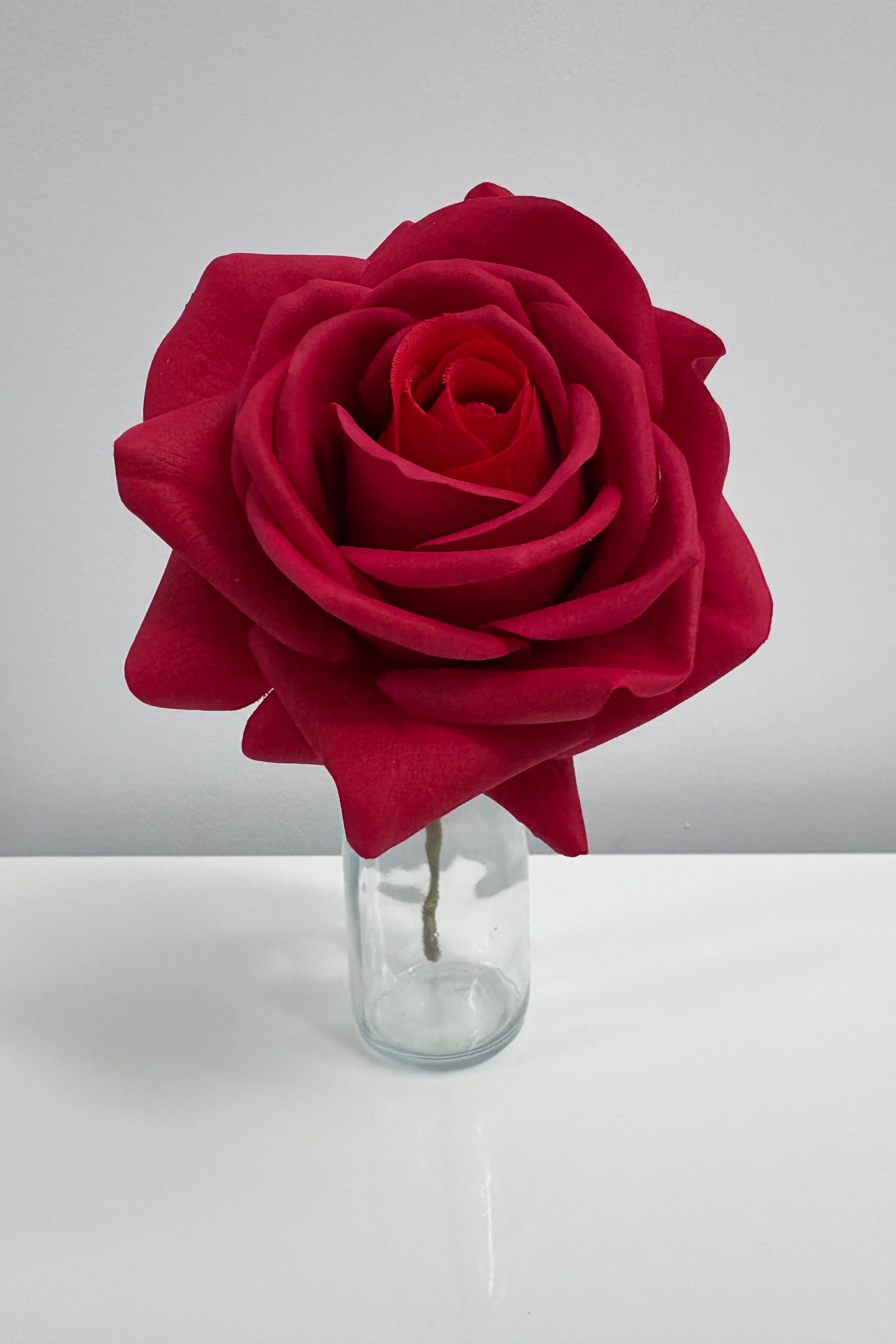 Pure Elegance Bud Vase | Double Stem | Red