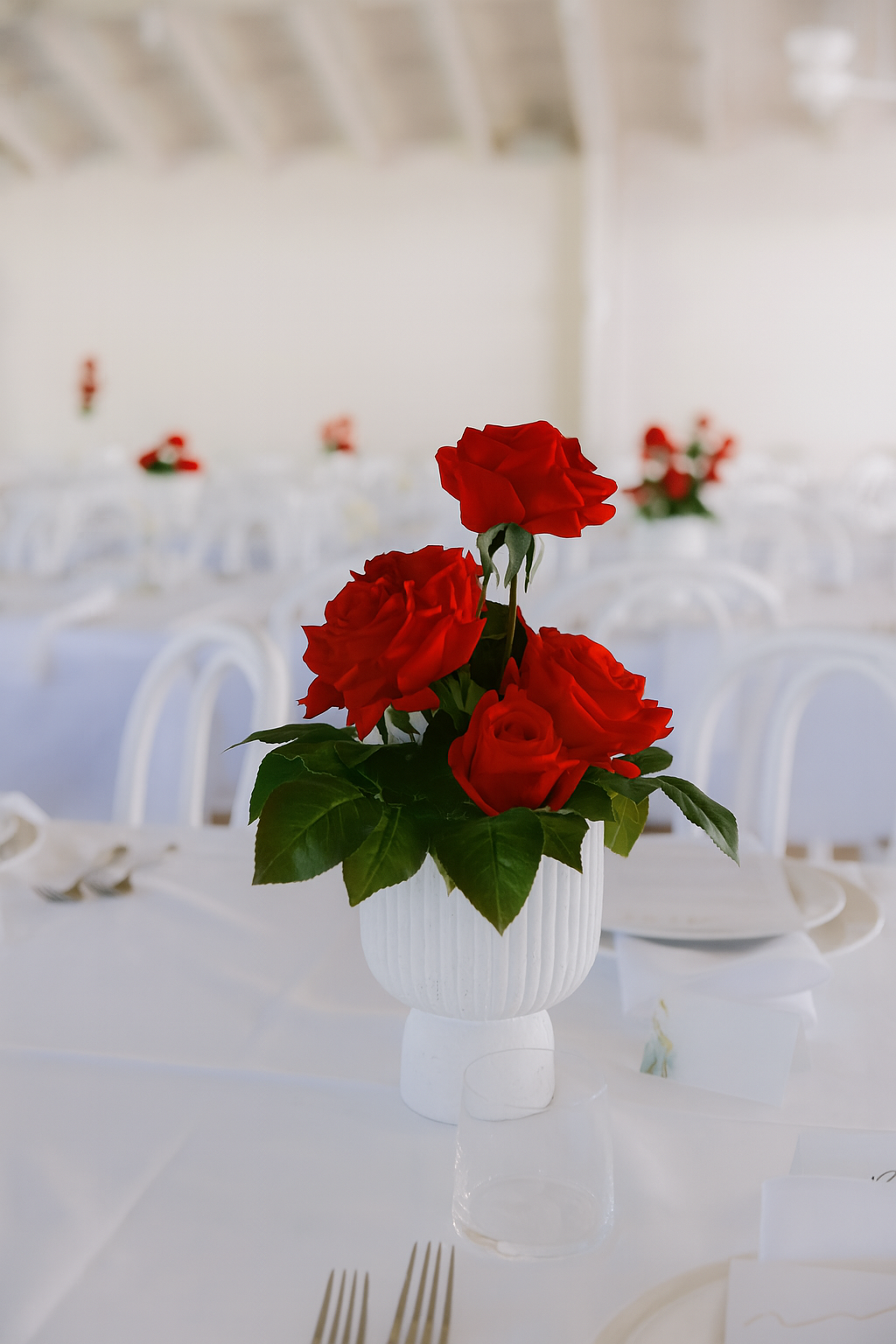 Pure Elegance Signature Collection | Small Centrepiece Arrangement
