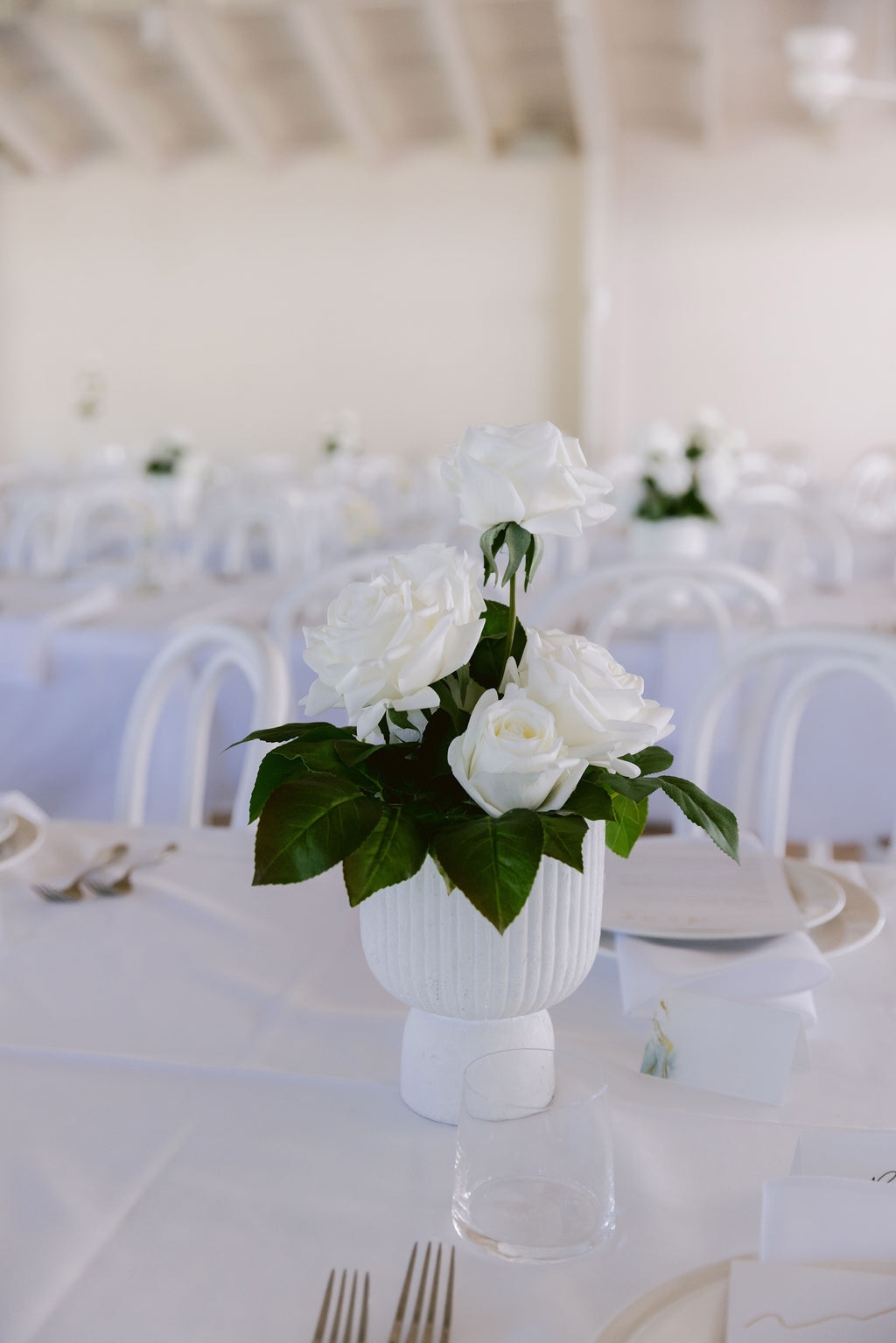 Pure Elegance Signature Collection | Small Centrepiece Arrangement